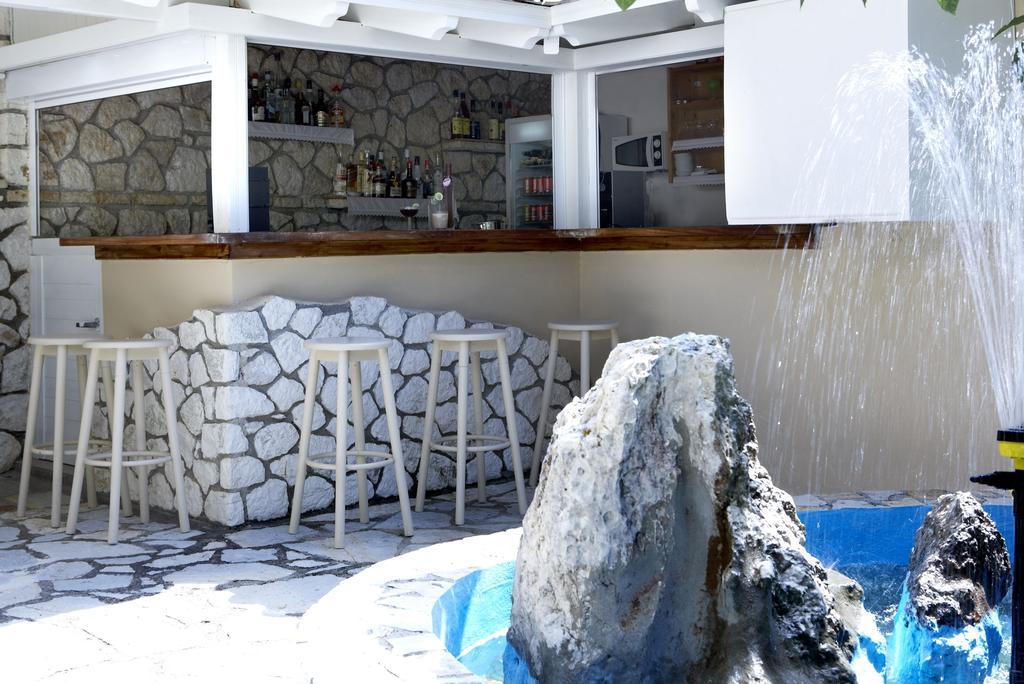 Dafnoudi Hotel Apartments Antipata  Zewnętrze zdjęcie
