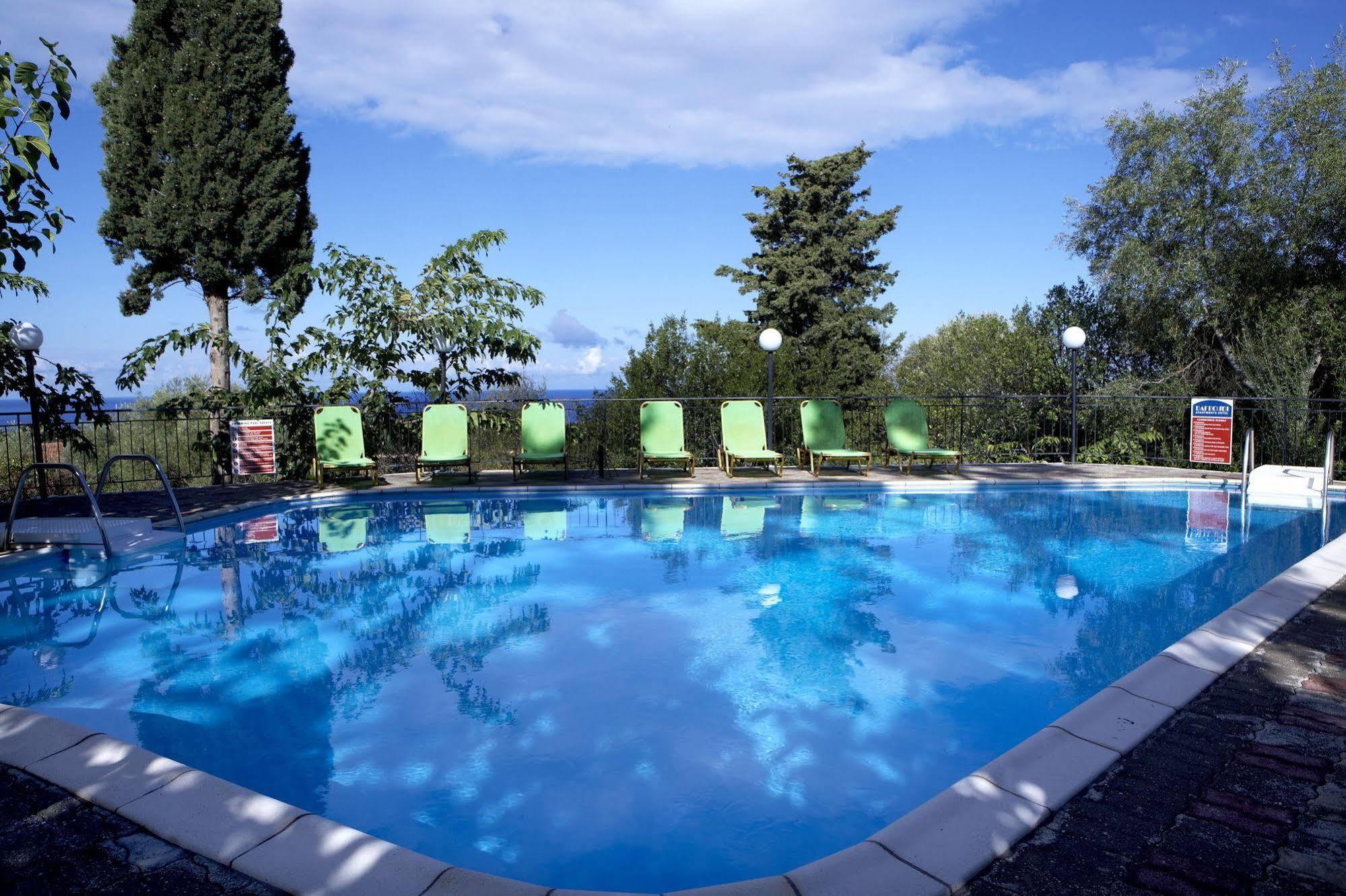 Dafnoudi Hotel Apartments Antipata  Zewnętrze zdjęcie